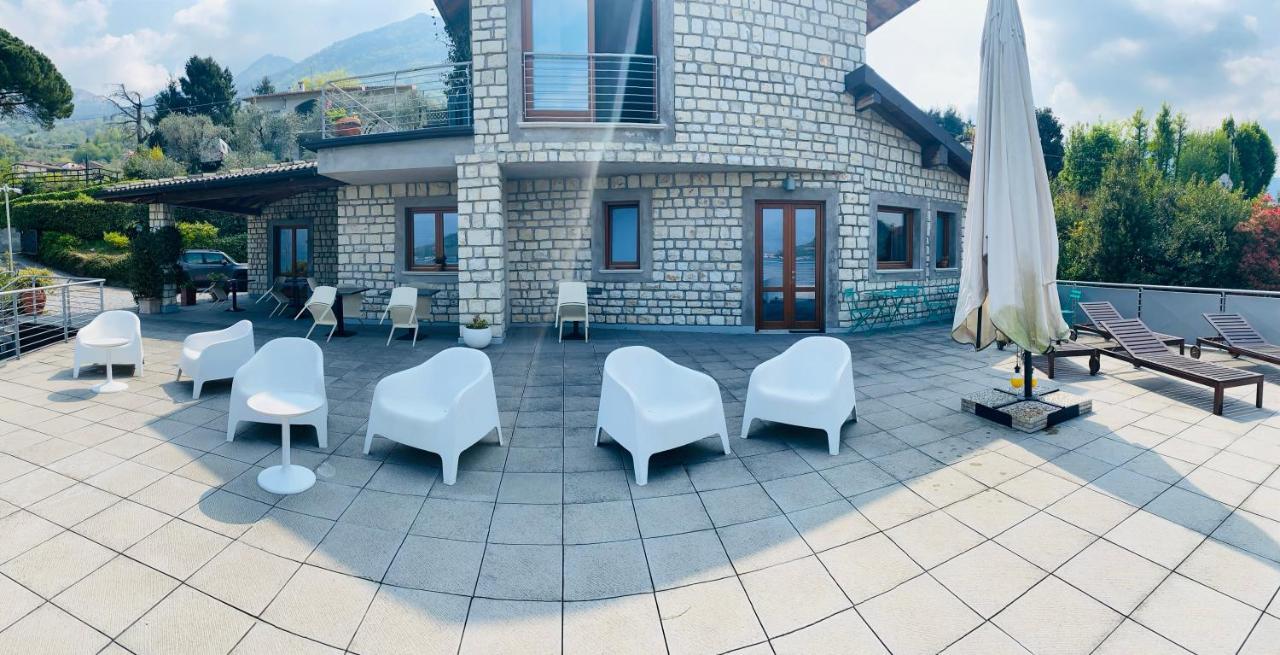 Vela Di Soleville Camere Con E Senza Vista Lago Con Ristorante & Pizzeria Sale Marasino Exterior foto