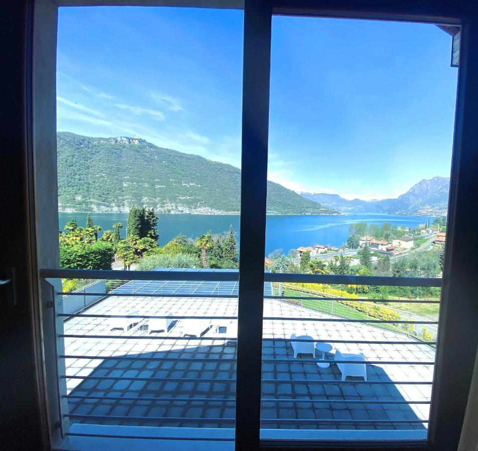 Vela Di Soleville Camere Con E Senza Vista Lago Con Ristorante & Pizzeria Sale Marasino Exterior foto